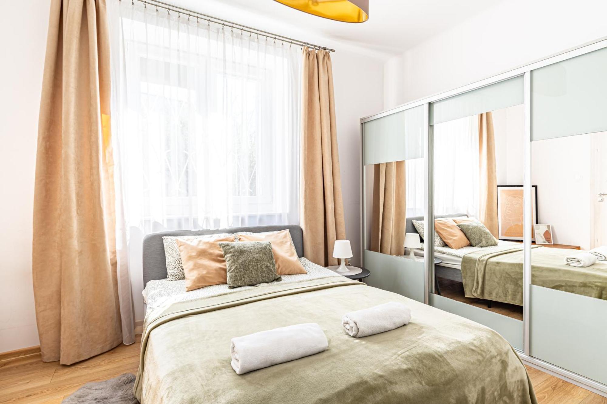 Superapart Genewska 3 Căn hộ