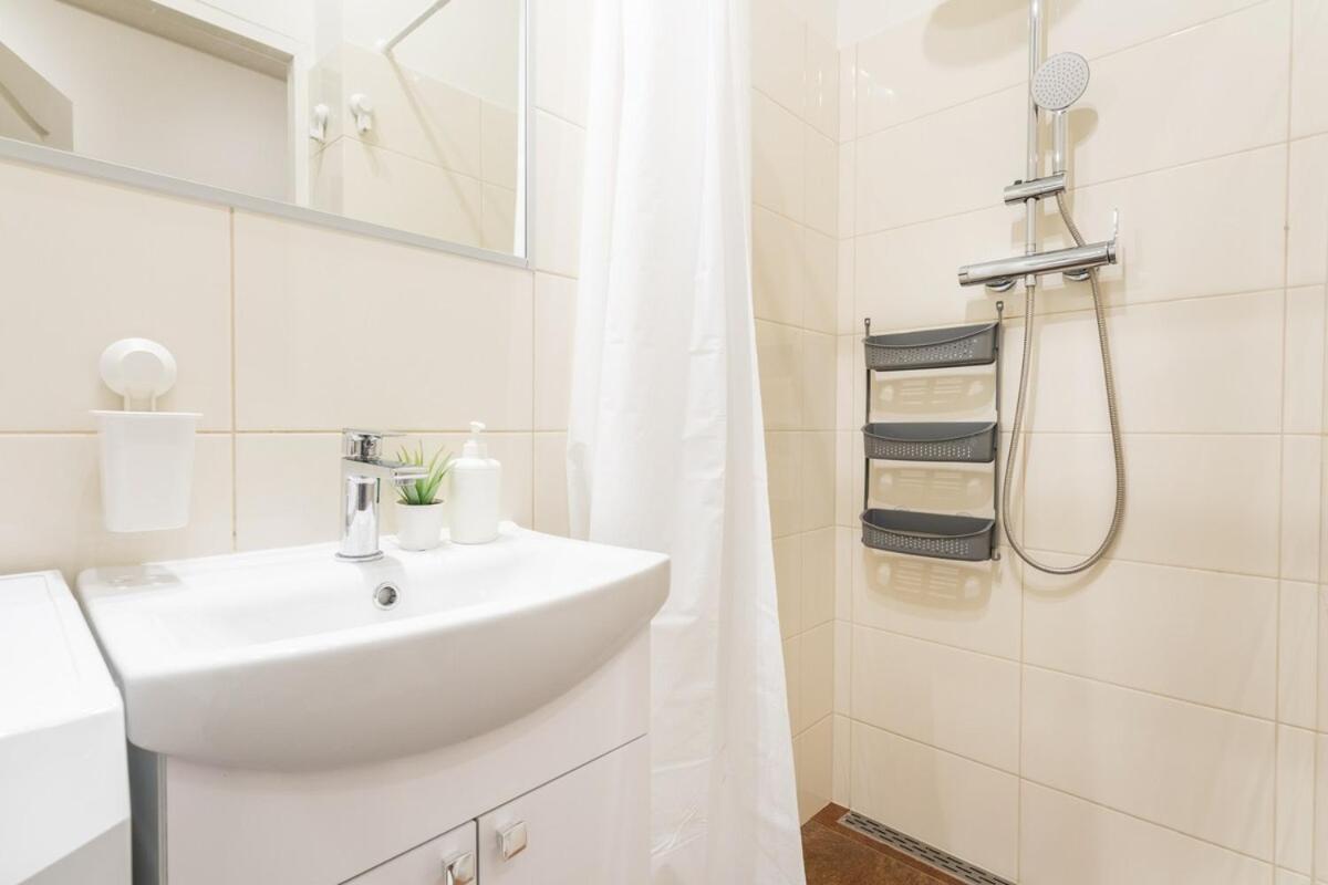 Zakrzewska 8 Superapart Apartament Warszawa