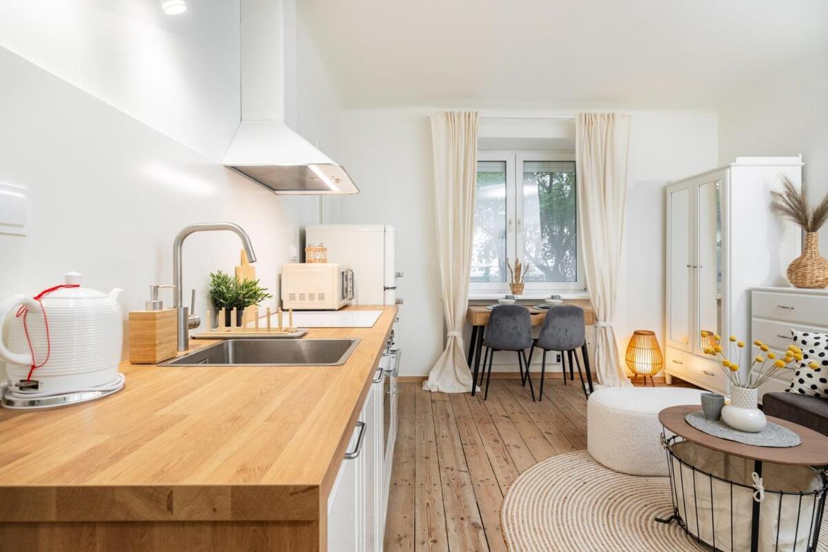 Zakrzewska 8 Superapart Apartament Warszawa