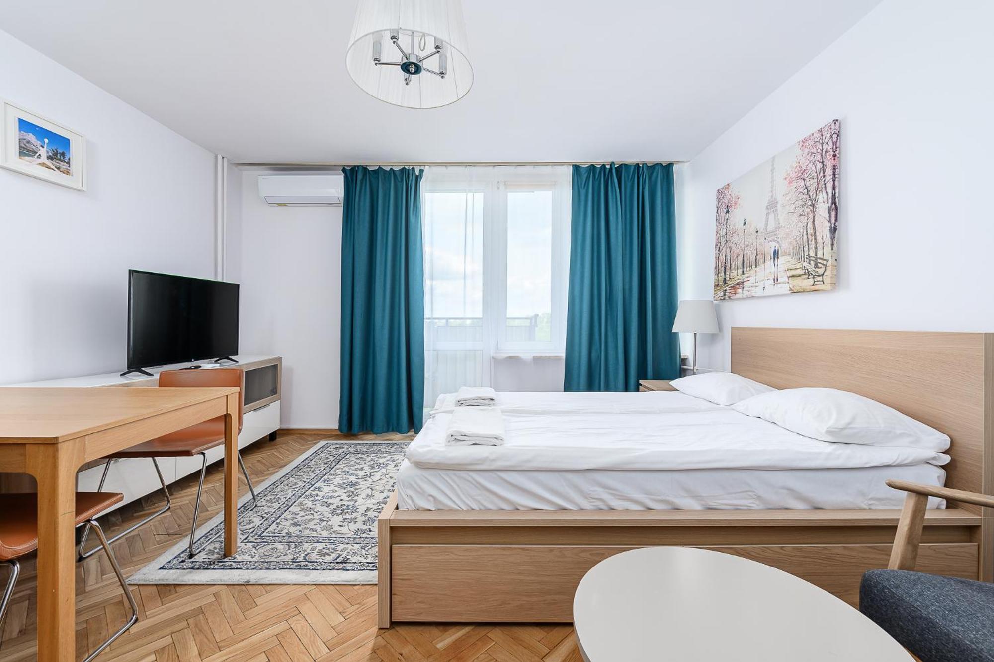 Shortstaypoland Darwina Warsaw