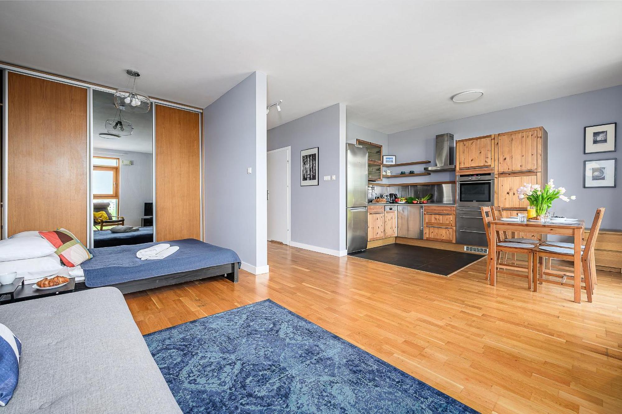 Gdanski Business Center Apartment