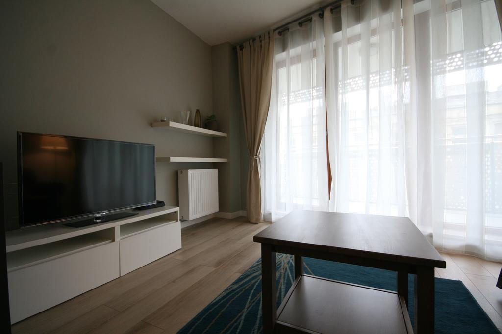 Oxygen Apartment