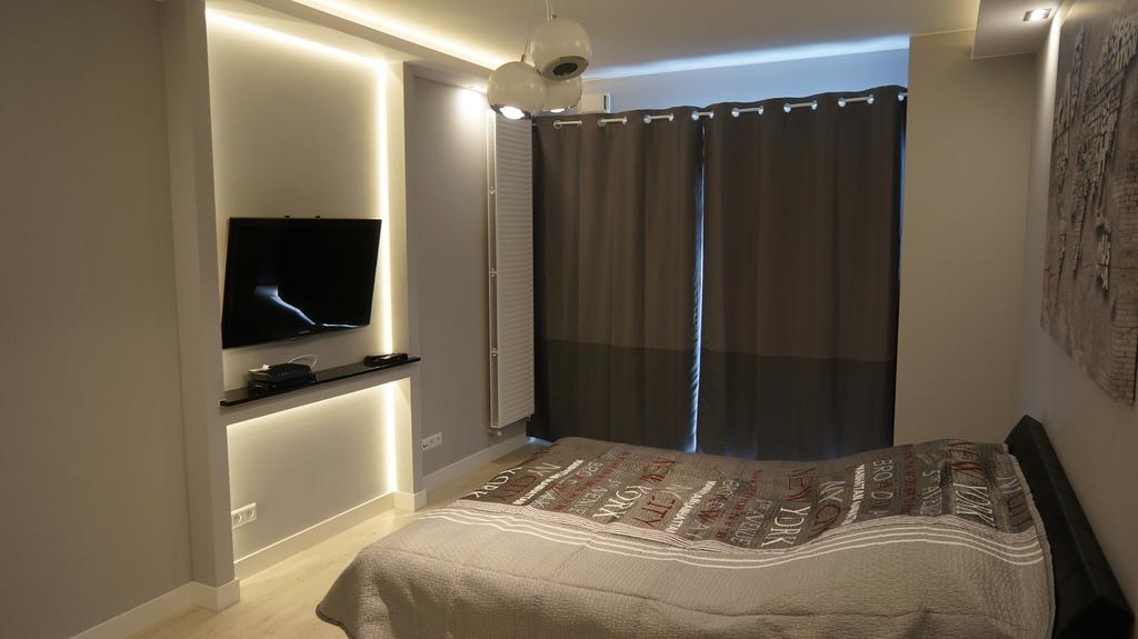 Platinum Towers Country 2 Country 4* Warsaw