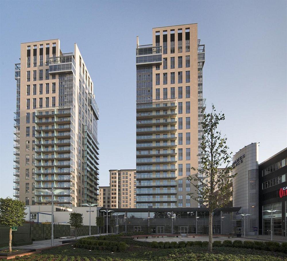 Platinum Towers Country 2 Country Aparthotel