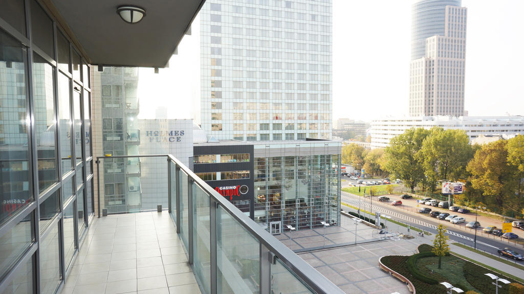 Aparthotel Platinum Towers Country 2 Country 4*