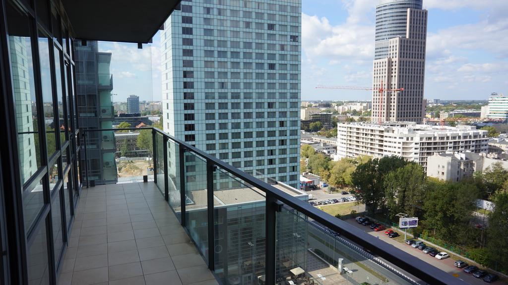 Aparthotel Platinum Towers Country 2 Country
