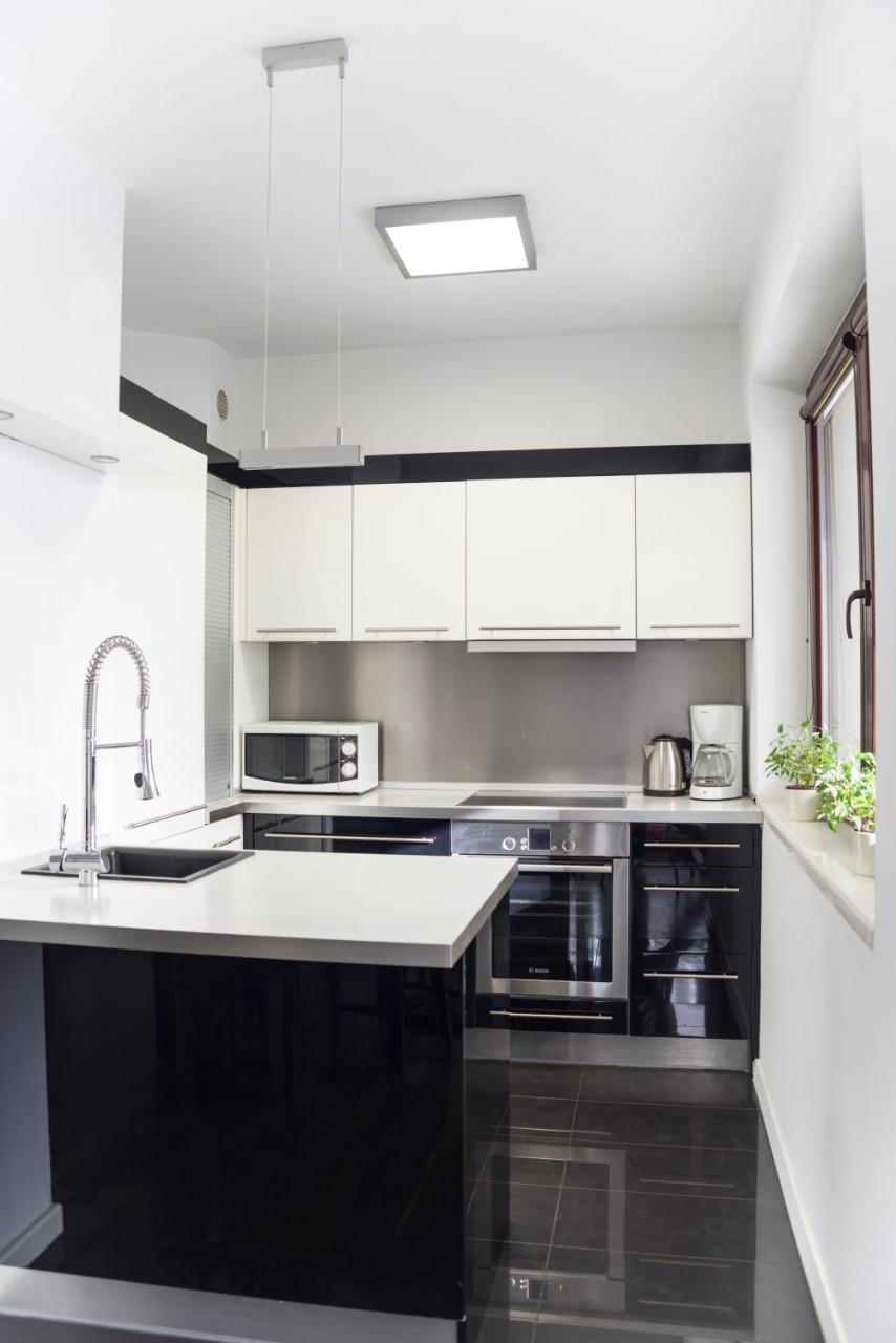 Ap-apartments Wspolna No. 50 *