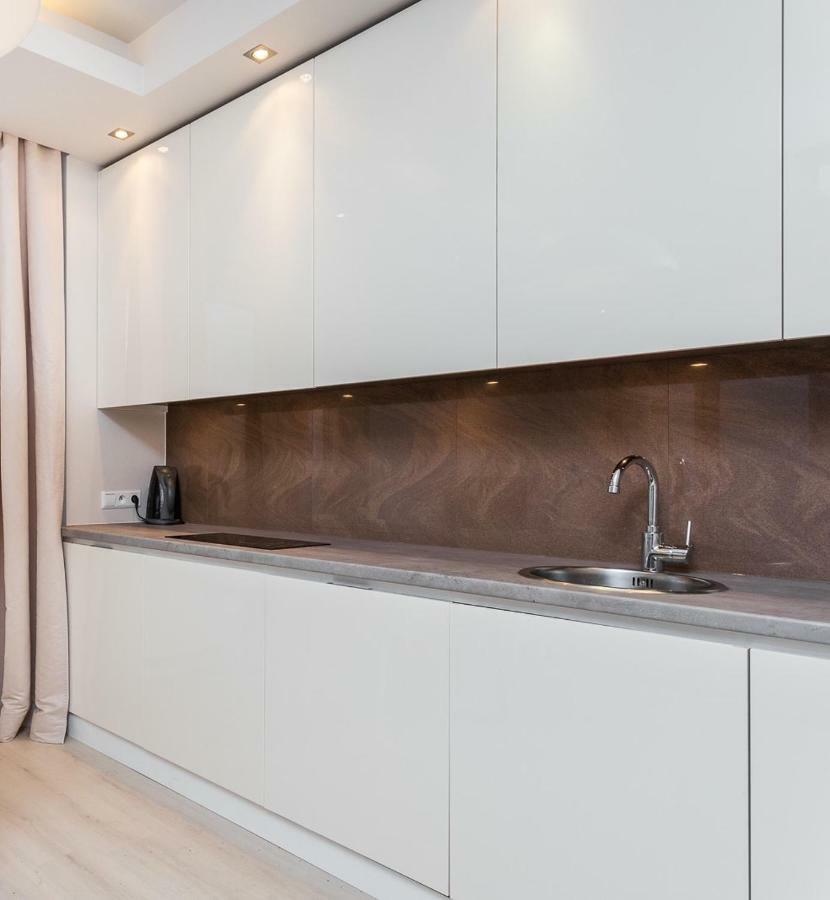 Platinum Towers E 4*