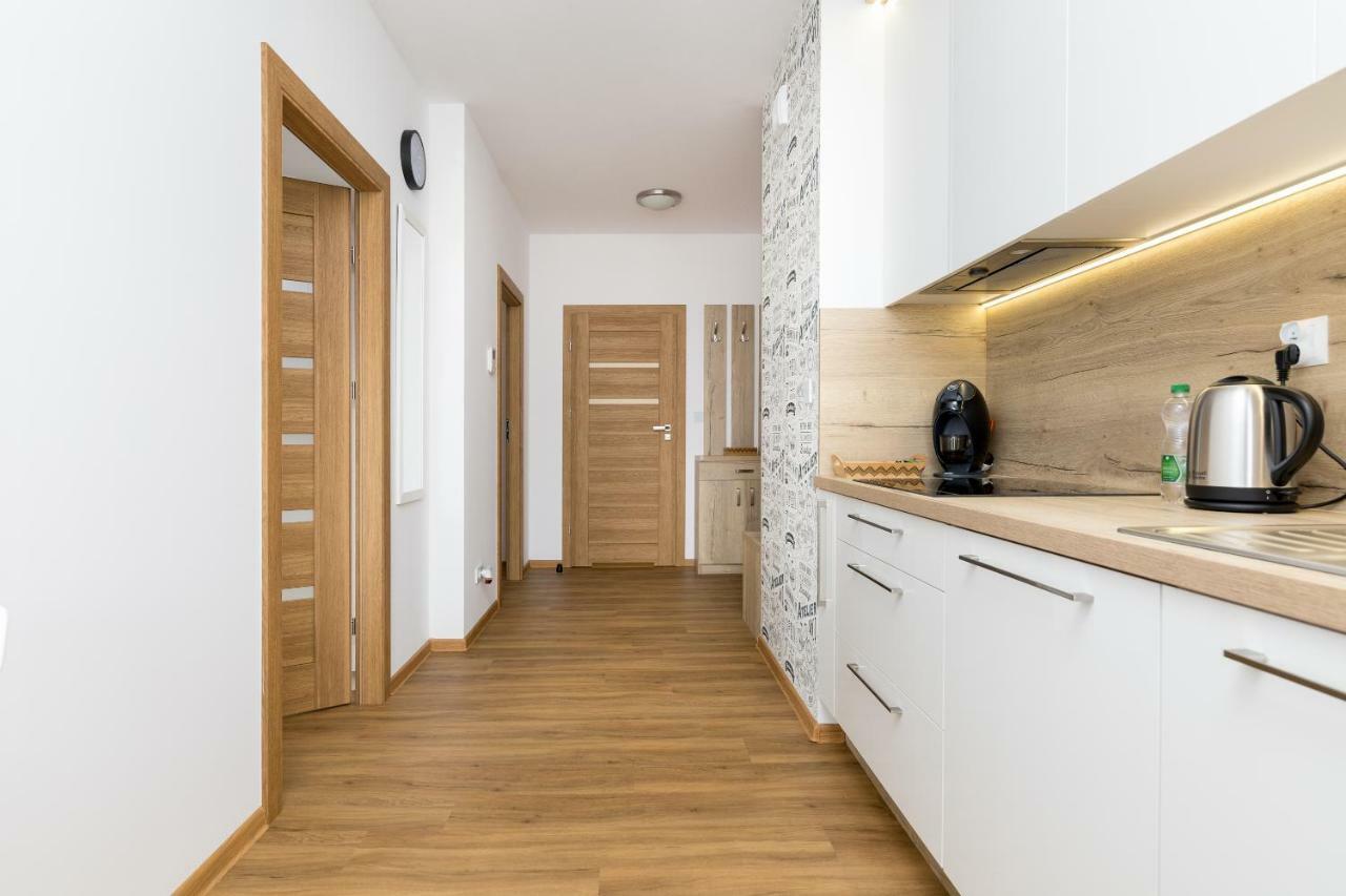 Wola Business Apartment *