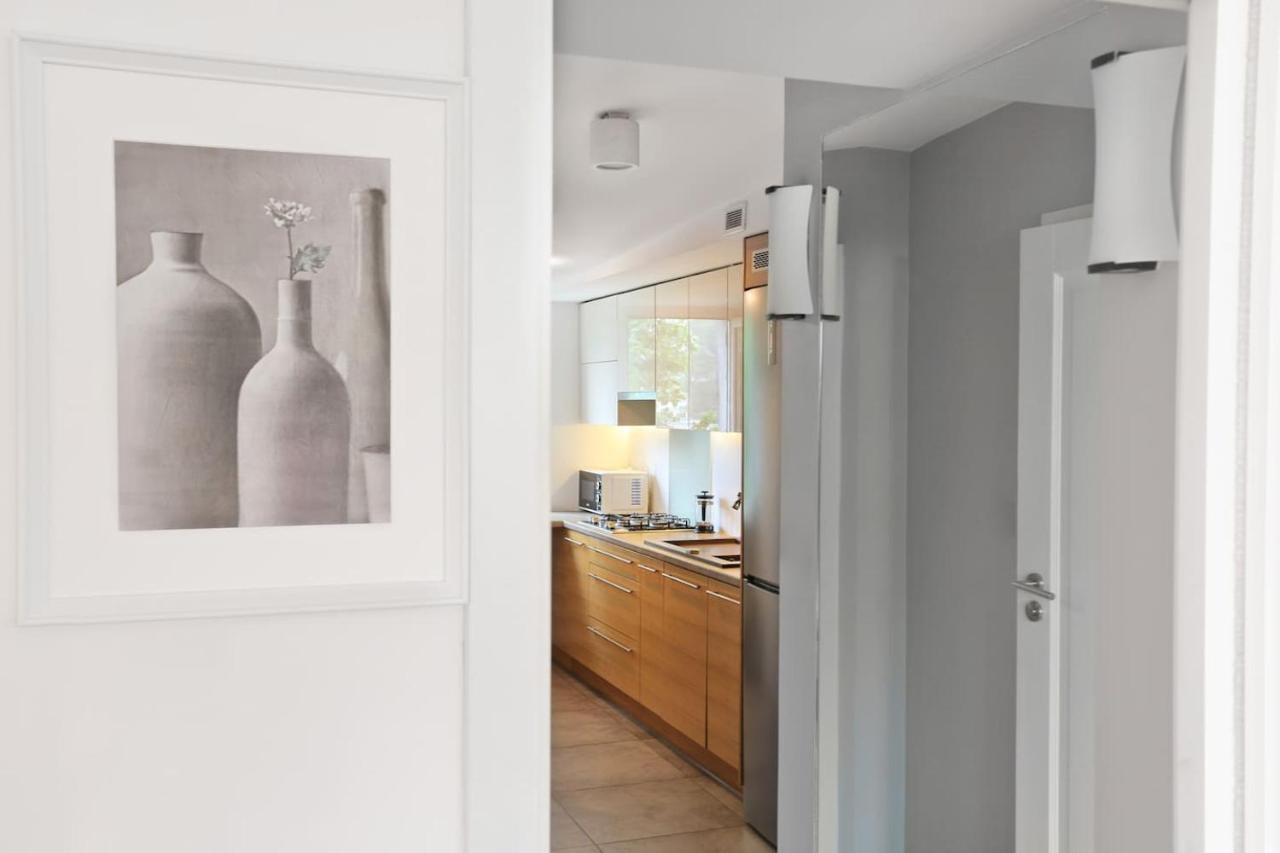 Apartment Bright And Charming- Golden Apartments- Old Town *