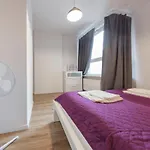 Golden Apartments - Pereca