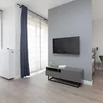 Warsaw Spire Stylish Apartament
