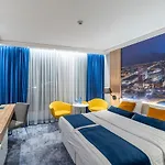 Golden Tulip Warsaw Airport