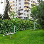 Atrium Ursus Warsaw Apartments By Noclegi Renters