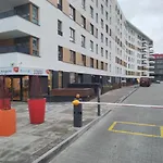 Airport 3Rooms New Apartment With Parking