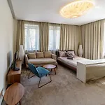 Charming And Cozy-Golden Apartments-City Center&K3