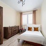 Warsaw Apartments White