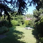 Lovely Apartment In Quiet Area