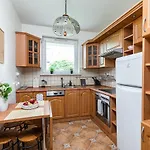 Super Apart Zawiszy 16b