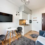 City Centre High Floor View Apartments