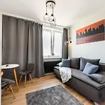 City Centre High Floor View Apartments