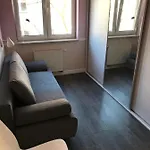 Pokój z łazienką na doby Warszawa Wawer