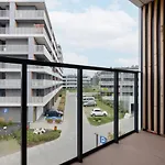 Studio with Balcony Warsaw Kokoryczki by Renters