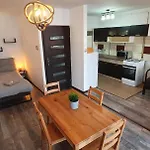 Fast Internet, 40M2Studio, Balcony, Alejas.60A M84