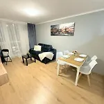 Exclusive 3Br! Apartment In City Center +Netflix!