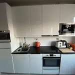 Doskonala Lokalizacja Warszawa