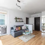 Superapart Kamienna 1