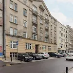 Metro Rondo Onz Apartment By Noclegi Renters