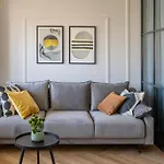 Ecru Luxurious City Center Apartment Near Old Town Wwa10