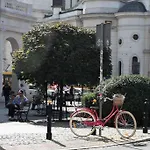 Modern, Elegant In The Heart Of Warsaw.