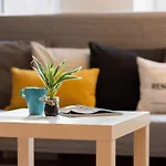 Warsaw Old Town Spacious Studio Piwna By Noclegi Renters