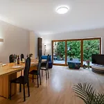 Huge Luxury House - 6 Floors-6 Bedrooms- Center