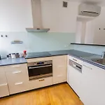 Spacious Flat In The Old Town.