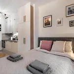 Golden Apartments Warsaw-Cozy Studio-Old Town&Orla