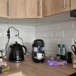 Espresso Apartment Near Chopin Airport