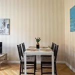 Central Warsaw Apartment - Great Location - Big And Bright Apartment&Nowy Swiat