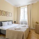 Central Warsaw Apartment - Great Location - Big And Bright Apartment&Nowy Swiat