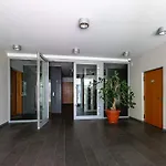Bright And Cozy Apartment Near Park, With A Huge Terrace.