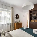 M&R Apartament Airport&Business Marina Mokotów