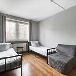 Hostel Stara Praga w Warszawie -Family&Cozy Atmosphere