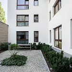 Close-Golden Apartments In Warsaw - Stylish And Cozy Studio - Zabkowska