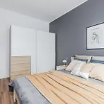 Superapart Nocznickiego 25