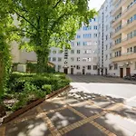 Plac Konstytucji Homely Studio