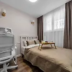 Warsaw Centrum Apartment - Workspace, Balcony - By Rentujemy