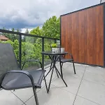 Nowoczesny Apartament Workspace Solipska Z Parkingiem By Noclegi Renters