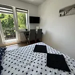 White House 1